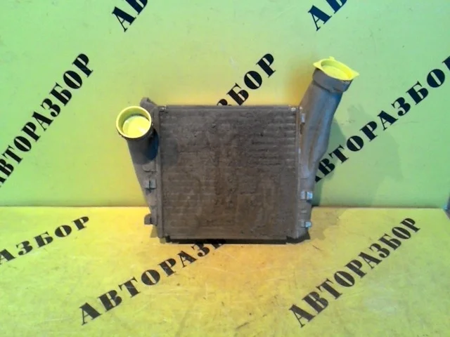 Интеркулер PORSCHE CAYENNE 2010-2017 7L5145804D