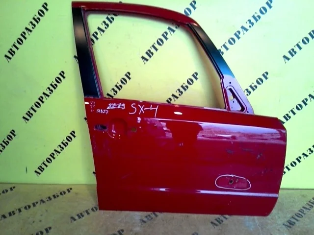 Дверь передняя правая SUZUKI SX4 2006-2013 6800179J00
