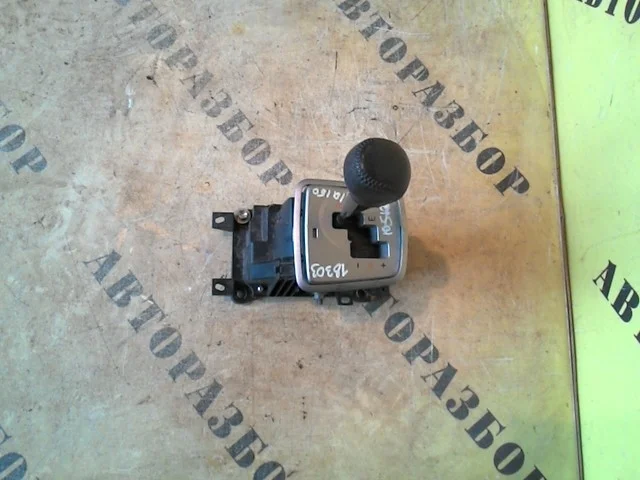 Кулиса КПП Toyota Corolla 150 2006-2013 8945152020