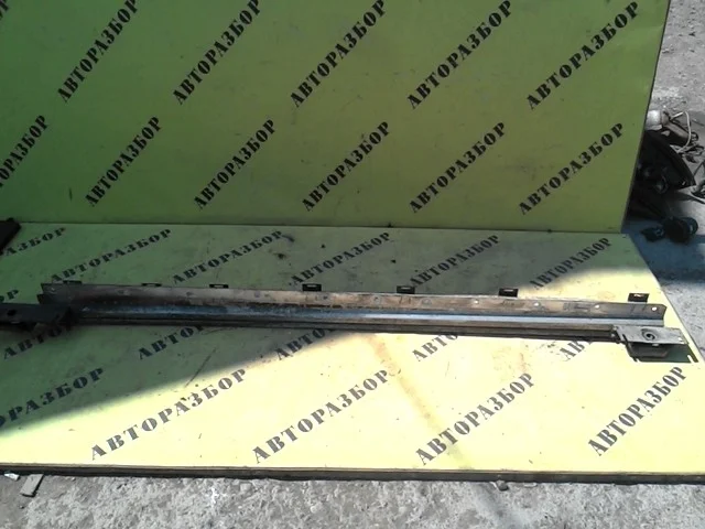 Подножка (железо) Mercedes-Benz Gl-Class X164 2006-2012 A1646900210