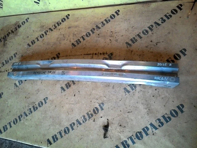 Усилитель заднего бампера PORSCHE MACAN 2014-H.B. 8R0807313D