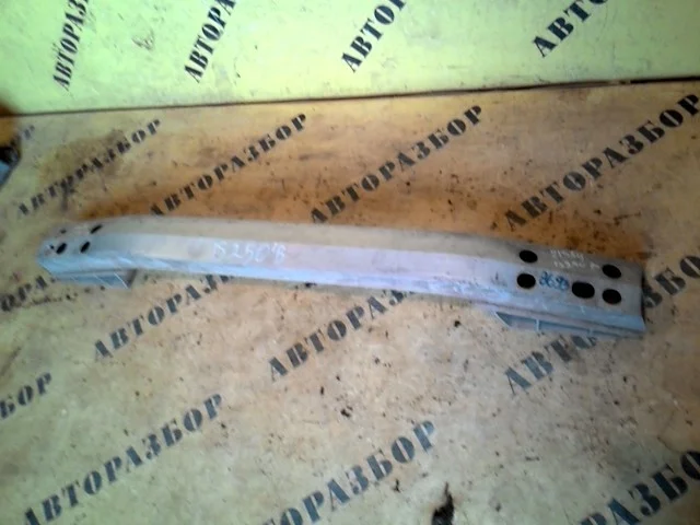 Усилитель заднего бампера LEXUS IS250 2005-2013 5202353010