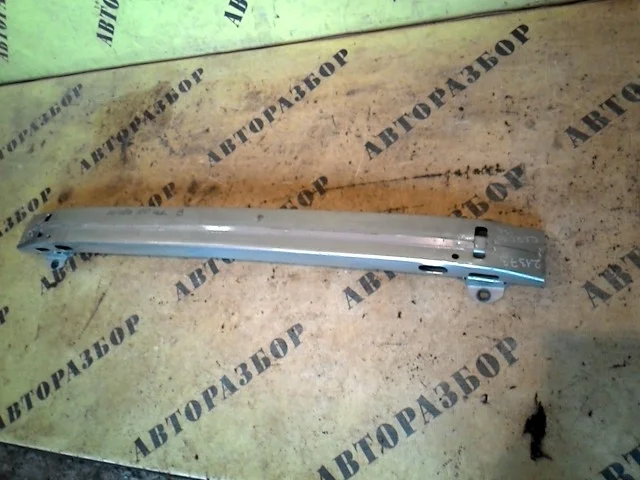 Усилитель заднего бампера Toyota Corolla 120 2001-2006 5202312200