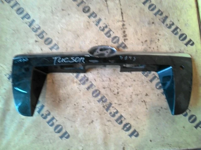 Накладка крышки багажника HYUNDAI TUCSON 2004-2010 873712E000