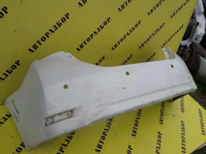 Бампер задний Toyota Corolla 180 2013-2018 5215902999