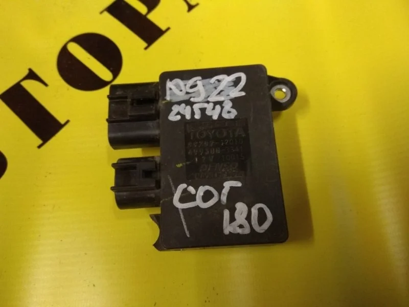 Блок электронный Toyota Corolla 180 2013-2018 8925712010