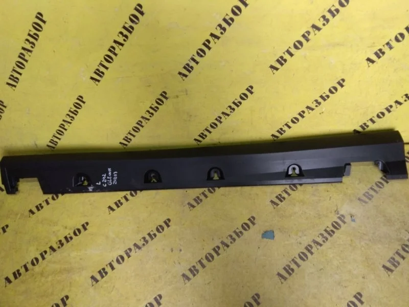 Накладка на порог (наружняя) левая MERCEDES-BENZ GLE-Class coupe C292 2015-2018 A2926980154