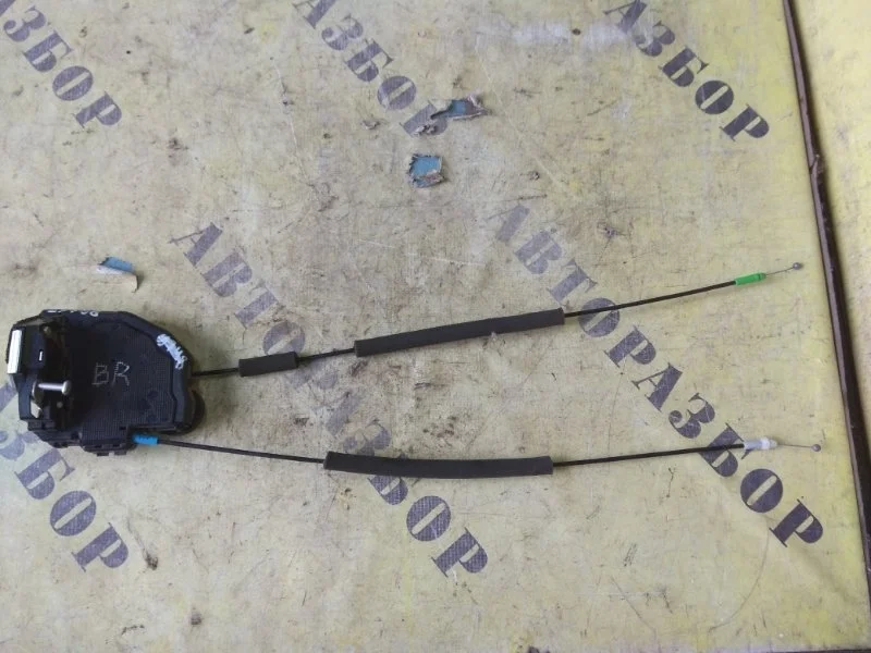 Замок двери задней правой TOYOTA COROLLA 150 2006-2013 6905042021