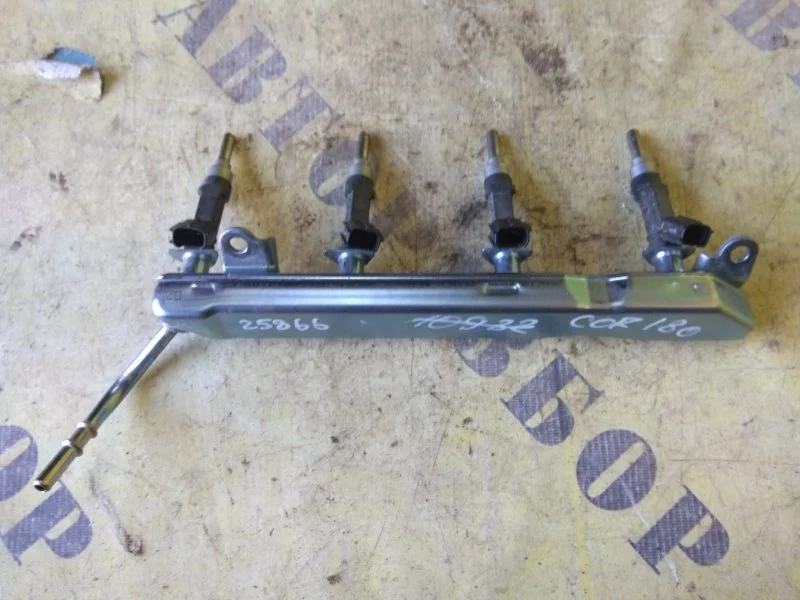 Рейка топливная (рампа) Toyota Corolla 180 2013-2018 2320947010