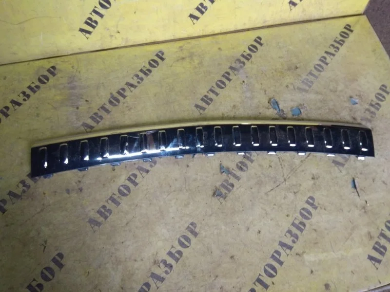 Накладка заднего бампера Mercedes-Benz Gl-Class X166 2012-2016 A1668840190