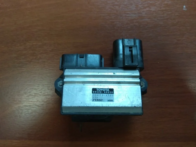 Блок электронный Lexus Gx460 2009-2023 8958060050