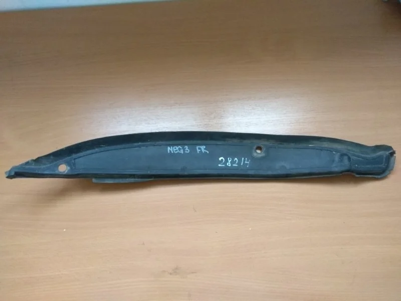 Пыльник переднего крыла Renault Megane 3 2009-2016 2010 631120005R УНИВЕРСАЛ 1.5 K9K836 K9KJ836110 Л/С