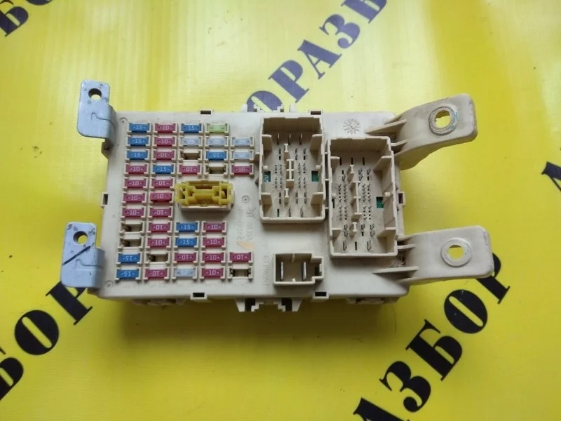 Блок предохранителей KIA RIO 3 2011-2017 919524Y580