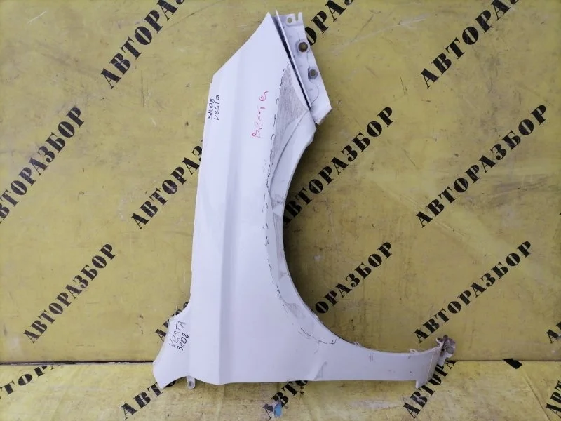 Крыло переднее правое Lada Vesta 8450039386