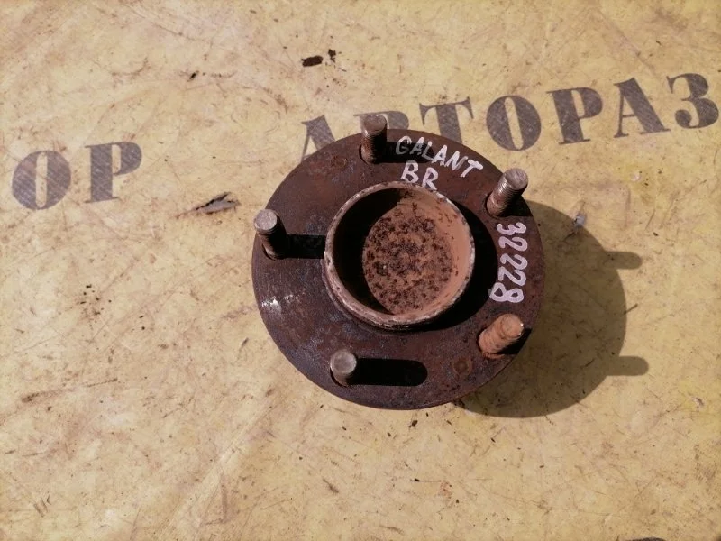 Ступица задняя Mitsubishi Galant 9 (Dj Dm) 2003-2012 2008 MR589520 2.4 4G69 158 Л/С