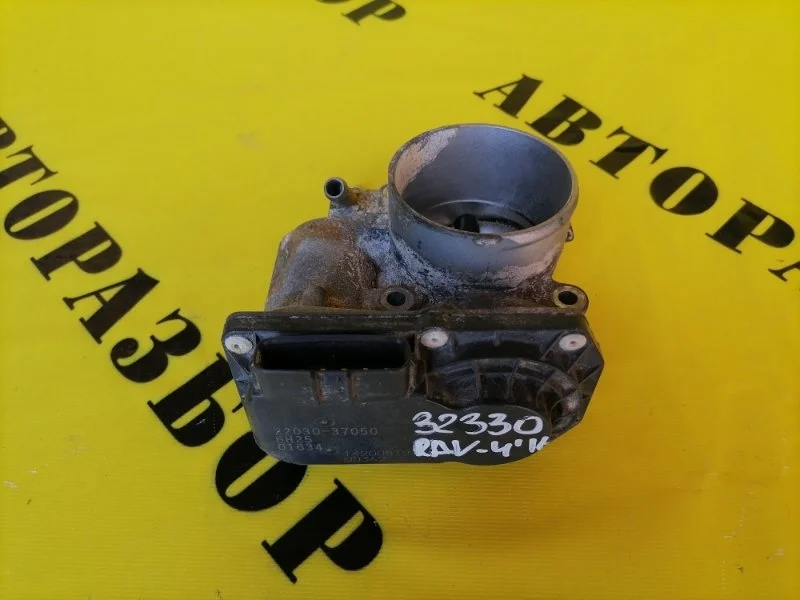 Заслонка дроссельная Toyota Rav4 40 2013-2019 2016 2203037050 2.0 3ZR FE 146 Л/С