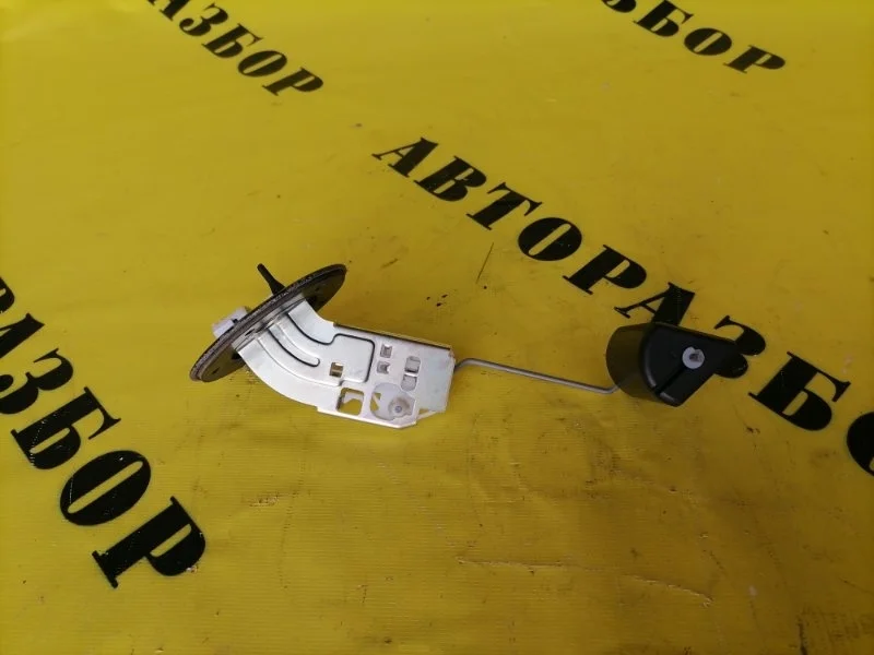 Датчик уровня топлива Toyota Rav4 40 2013-2019 2016 8332049205 2.0 3ZR FE 146 Л/С