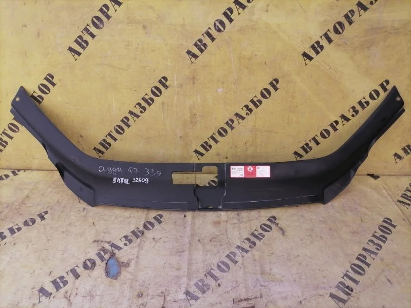 Накладка рамки радиаторов Audi Q7 (4L) 2005-2015 4L0807081