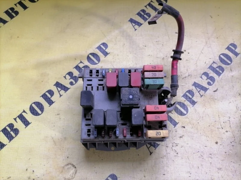 Блок предохранителей FIAT ALBEA 2002-2012 2009 46766010 1.4 78 Л/С 350A1000