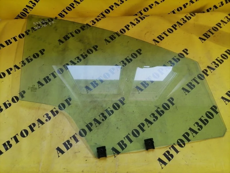 Стекло двери передней правой Peugeot 3008 2010-2016 2011 9202N8 1.6 150 Л/С EP6CDT