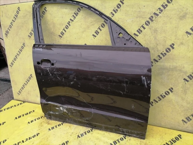 Дверь передняя правая AUDI Q5 2008-2017 8R0831052E