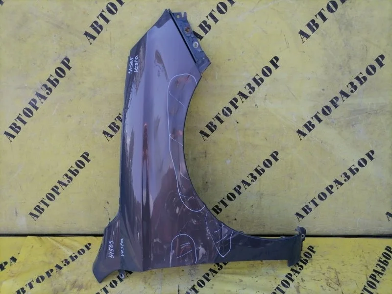 Крыло переднее правое Lada Vesta 8450039386