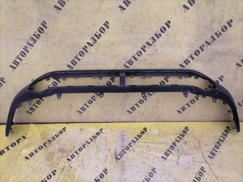 Накладка переднего бампера TOYOTA RAV4 50 2019-H.B. 524110R220