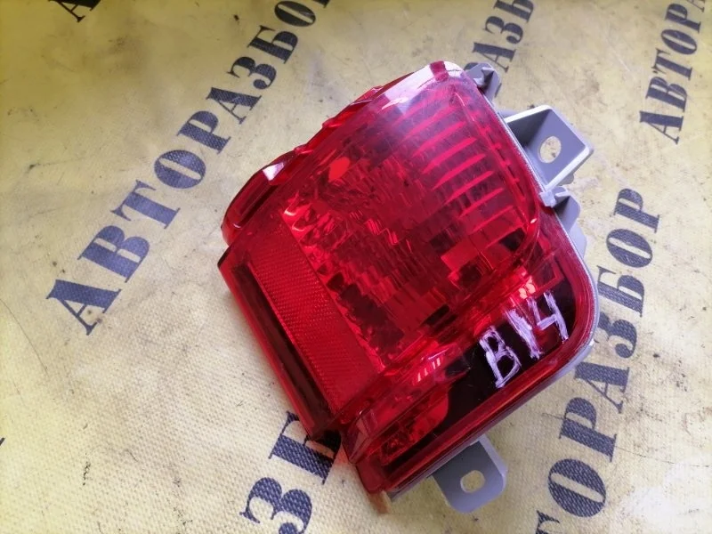 Фонарь противотуманный правый TOYOTA LAND CRUISER 200 2008-2021 8145760070