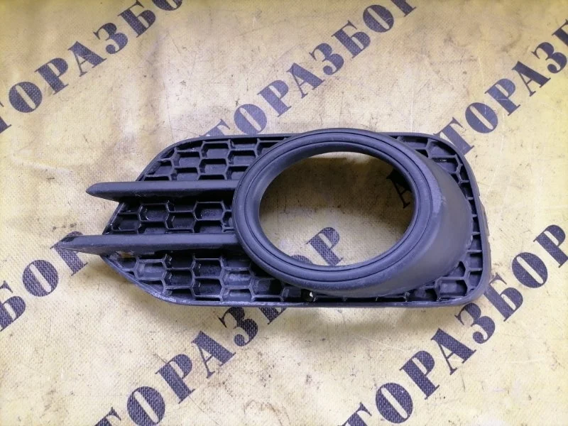 Накладка под ПТФ левая VOLKSWAGEN TIGUAN 2007-2016 5N0853665G