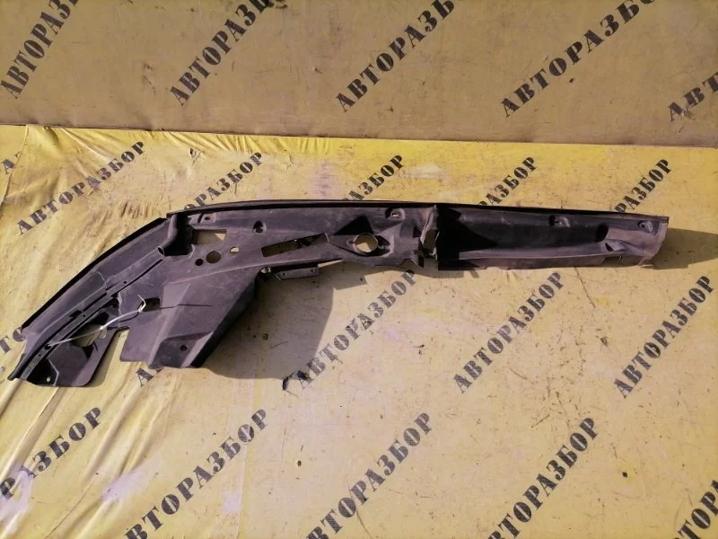 Пыльник переднего крыла BMW X5 G05 2018-H.B. 51717418198