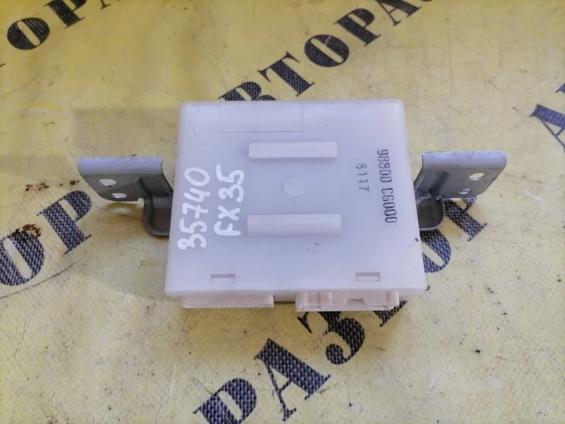 Блок электронный INFINITI INFINITI FX35/45 (S50) 2003-2007 2006 98800CG000 3.5 VQ35DE 280 Л/С