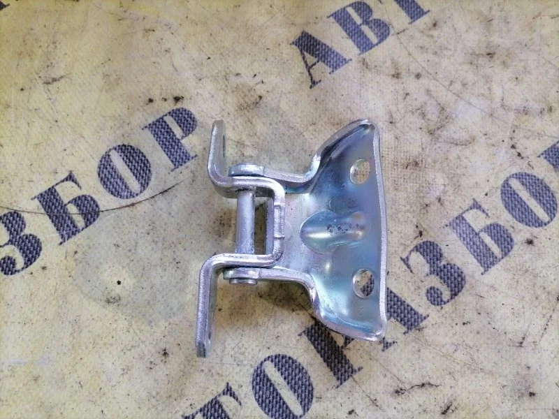 Петля двери KIA CERATO 2 2009-2013 794202D000