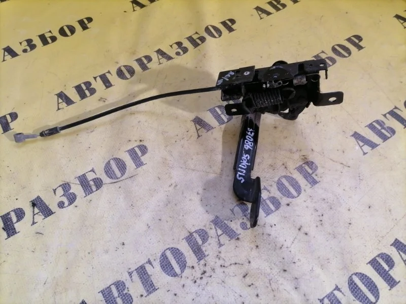 Замок капота Hyundai Solaris 2010-2017 2015 811301R000 СЕДАН 1.4 G4FA 107Л/С