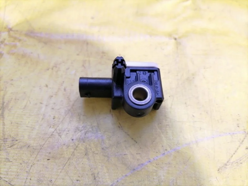 Датчик AIR BAG (удара) MERCEDES-BENZ M-Class W166 2011-2015 2014 A1668210151 3.0 249 Л/С OM642.826 ДИЗЕЛЬ