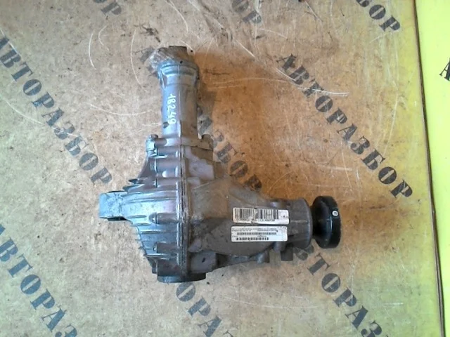 Редуктор переднего моста Mercedes-Benz Gl-Class X166 2012-2016 A1663300300