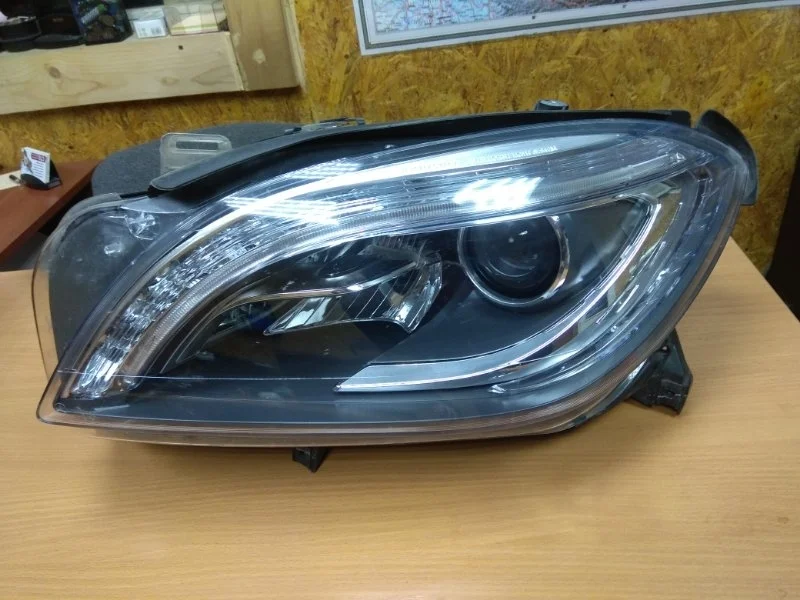 Фара левая MERCEDES-BENZ M-Class W166 2011-2015 A1668207259