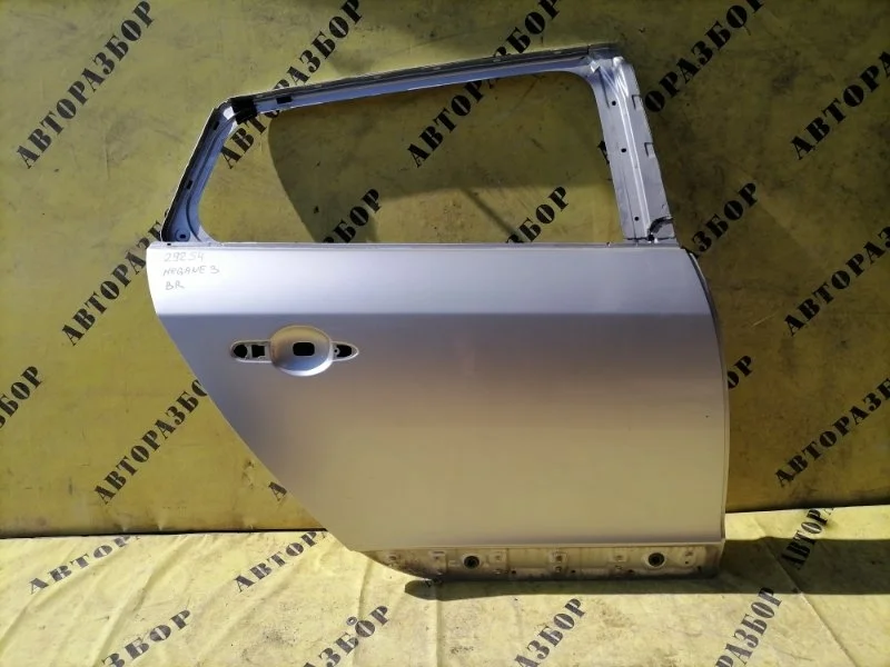 Дверь задняя правая RENAULT MEGANE 3 2009-2016 2010 821007080R УНИВЕРСАЛ 1.5 K9K836 K9KJ836110 Л/С