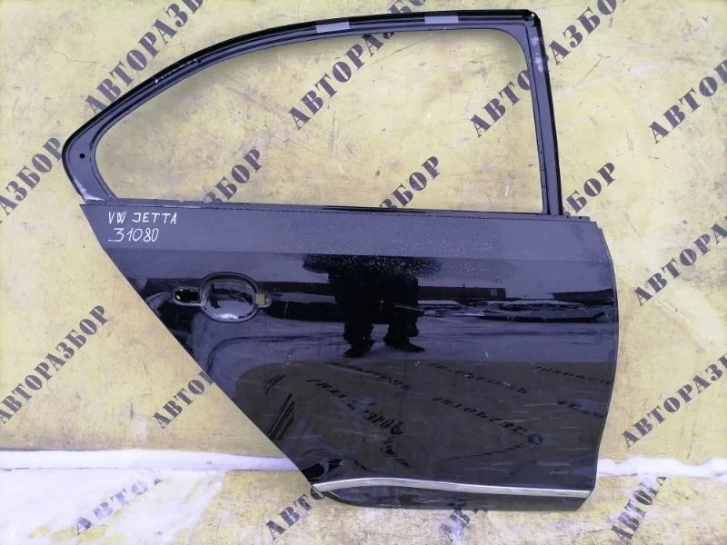 Дверь задняя правая VOLKSWAGEN JETTA 2010-2018 5C6833056A