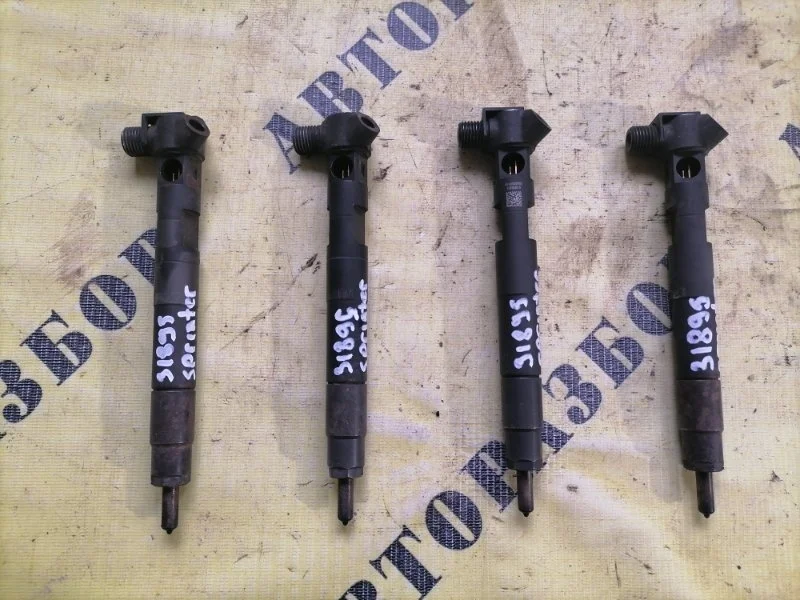 Форсунка дизельная электрическая Mercedes-Benz Sprinter 906 2006-2018 A6510700587