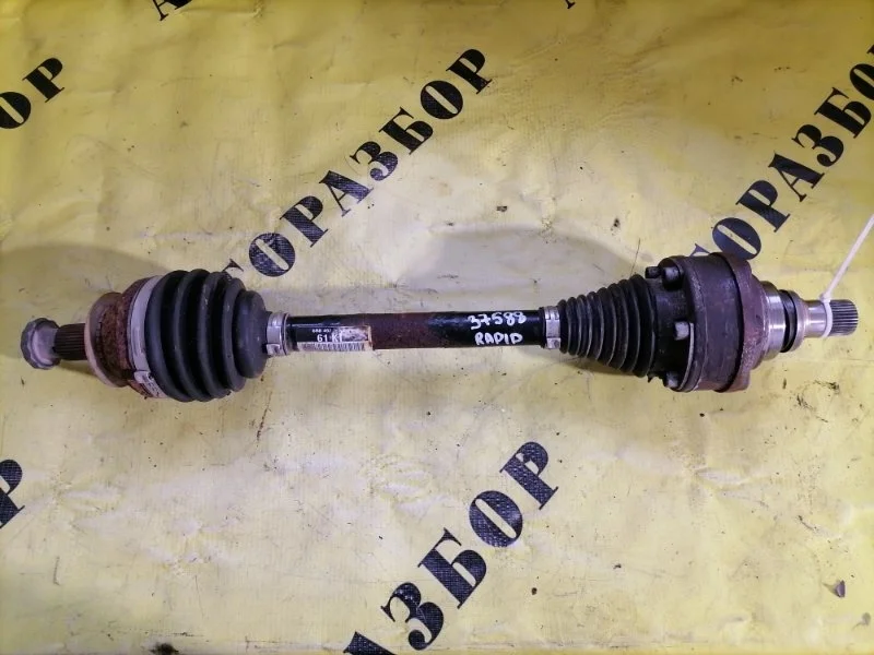 Привод передний левый Skoda Rapid 2013-2020 2015 6R0407761K 1.6 CWVB 90Л/С