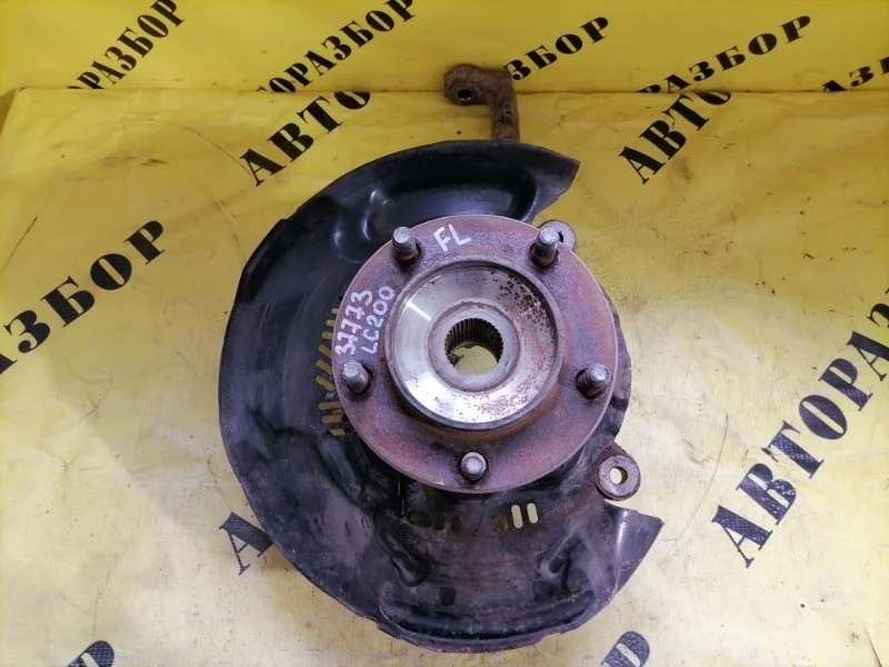 Кулак поворотный передний левый Toyota Land Cruiser 200 2008-2021 2013 4321260190 4.5 1VDFTV 235Л/С DIESEL TURBO