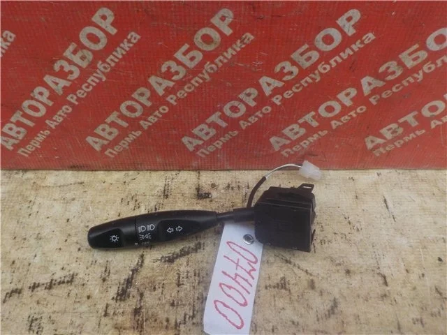Блок подрулевых переключателей Daewoo Nexia 1995-2016 96215551