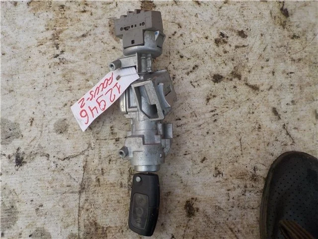 Замок зажигания Ford Focus 2 2005-2008 3M513F880AC CB4 HXDA
