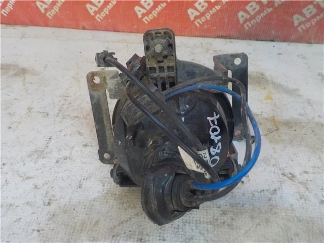 Фара противотуманная Hyundai Tucson 2004-2010 922022E000, передняя правая