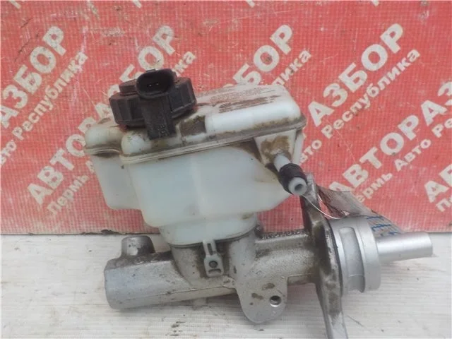 Главный тормозной цилиндр Volkswagen Golf Plus 2005-2014 1K1614019K