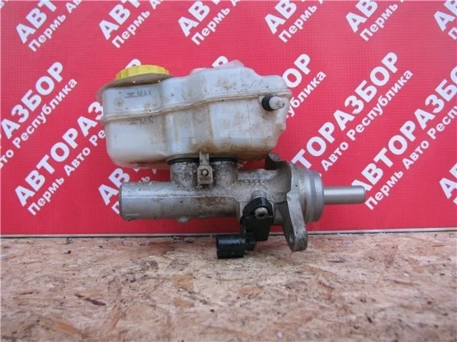 Главный тормозной цилиндр Volkswagen Polo 2011 6R1611019A CFNA