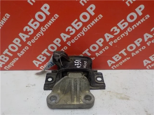 Опора двигателя Opel Corsa D 2006-2015 13130745 A12XEP, левая