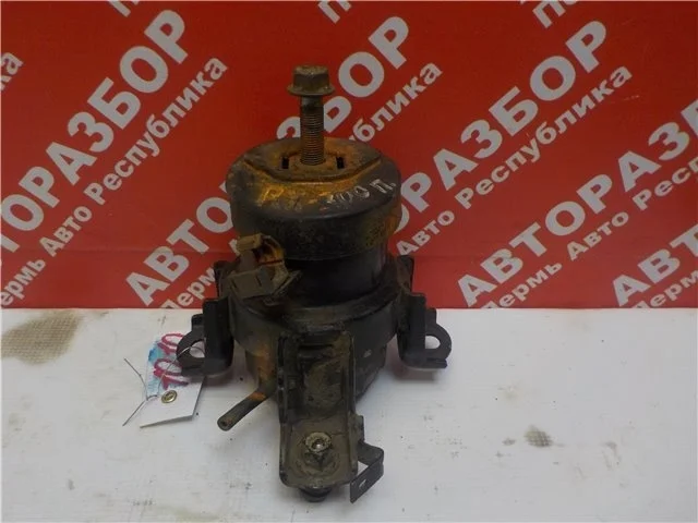 Опора двигателя Lexus rx 300 1998-2003 1236120060, передняя