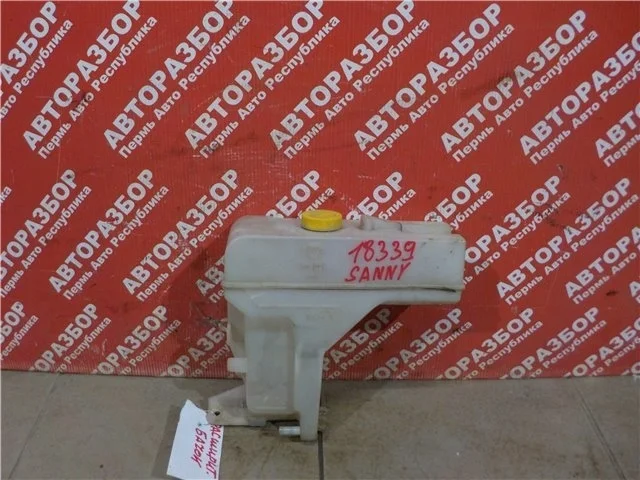 Расширительный бачок Nissan Sunny 2002 217114U000 N16 QG15DE