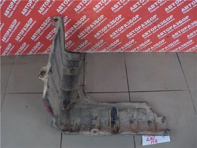 Пыльник двигателя Hyundai Solaris 2014 291201R400 S4 G4FA, передний правый